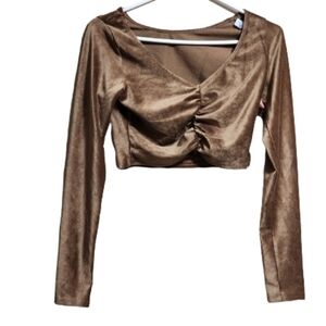 A.C.W Long sleeve corduroy crop top color chocolate size medium